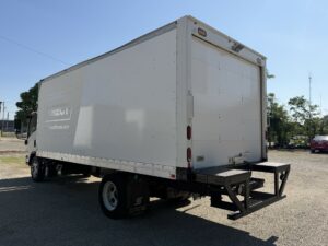 2022 Isuzu NRR